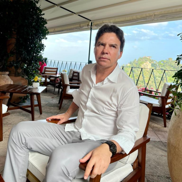 Dr Jaime Moraes